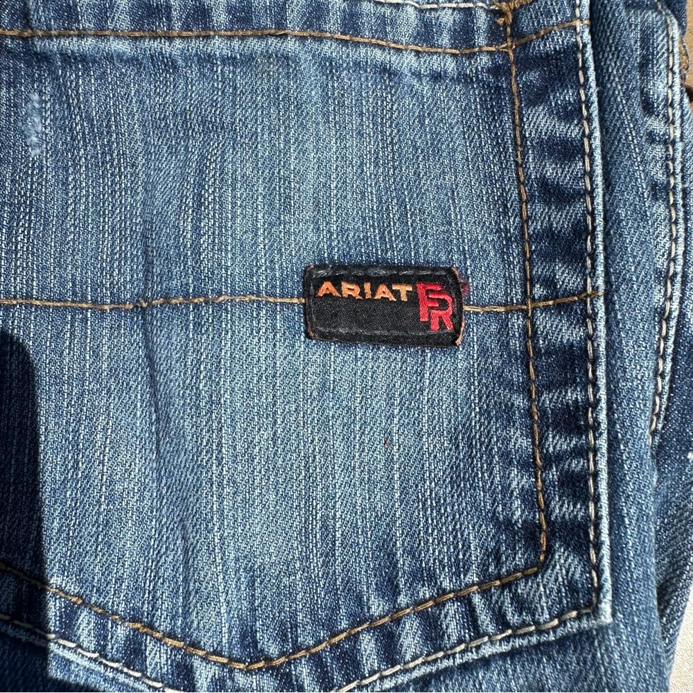 Ariat Work FR Low Rise M4 Blue Denim Back Pocket Jeans with Logo Tab 32x32 - Picture 2 of 11